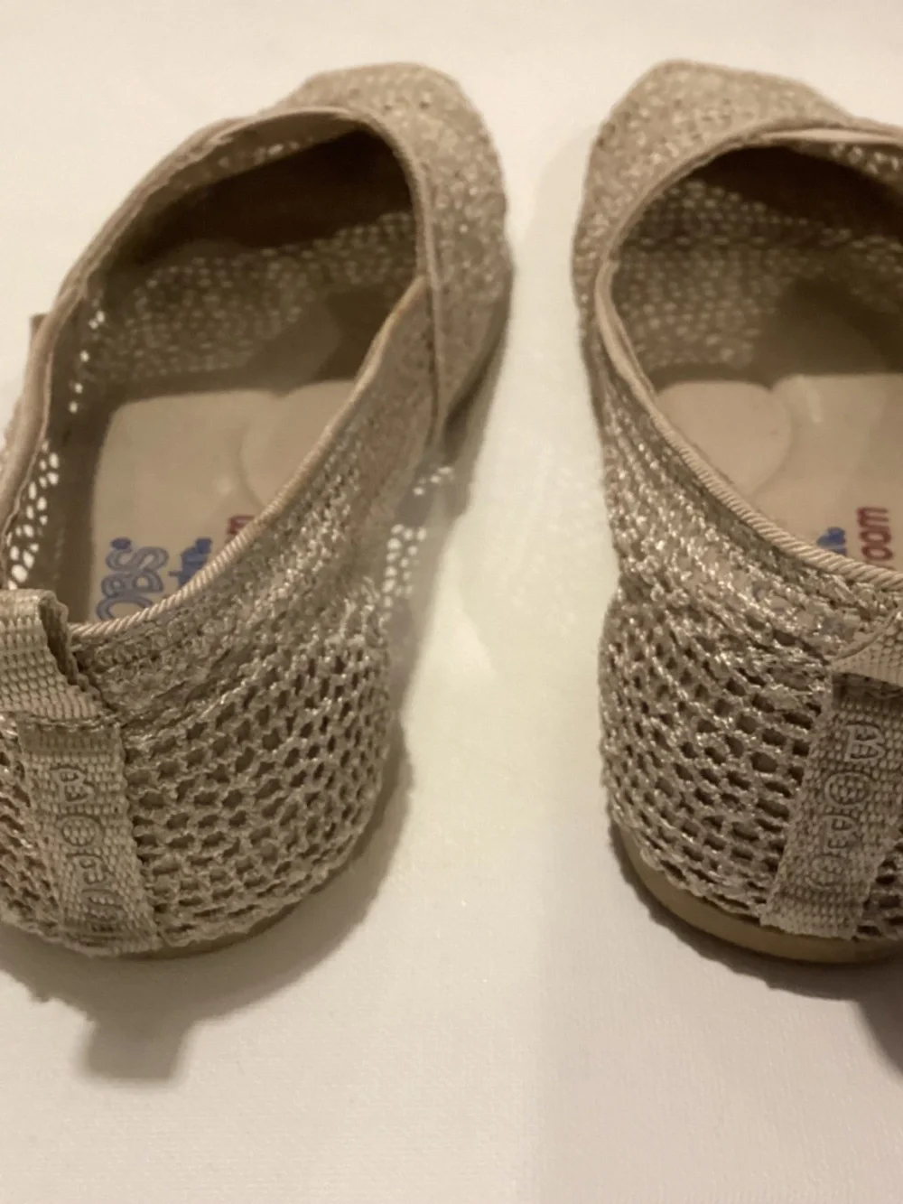 Floral mesh fabric slip-on memory foam shoes, Bobs by Sketchers, size 7